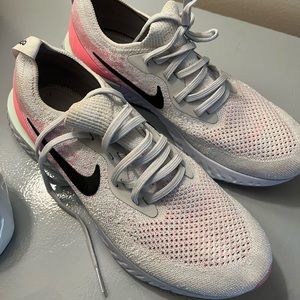 Nike Epic React Women’s shoes